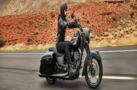 2025 Indian Motorcycle SPRINGFIELD DARK HORSE, BLACK SMOKE, 50S Dark Horse�� - Photo 8