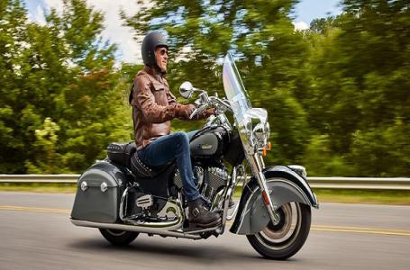 2025 Indian Motorcycle SPRINGFIELD, MROON MTLC/SLVR QRTZ MTLC, 50S Base - Photo 9