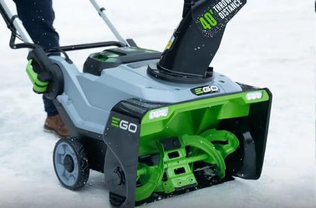 2024 EGO 21" METAL AUGER DUAL PORT SNOW BLOWER 7.5AH KIT - Photo 8