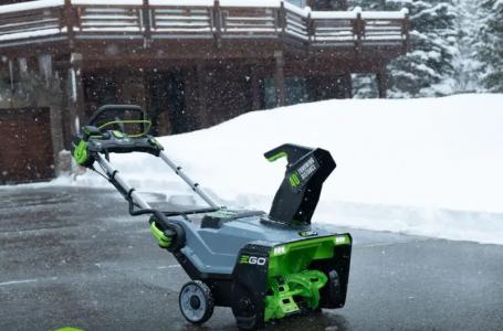 2024 EGO 21" METAL AUGER DUAL PORT SNOW BLOWER 7.5AH KIT - Photo 7