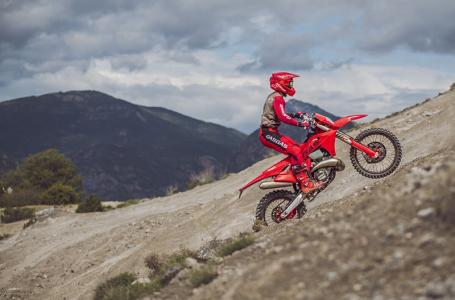 2025 GASGAS EC 300 GP - Photo 4