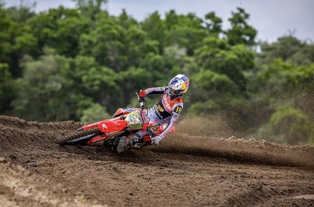 2025 Honda CRF® 450R - Photo 5