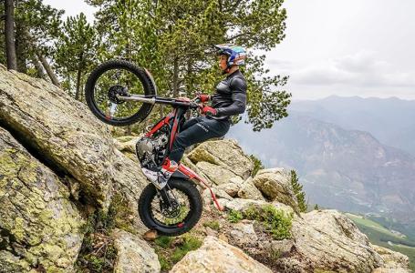 2025 Honda Montesa Cota 4RT 260R - Photo 3