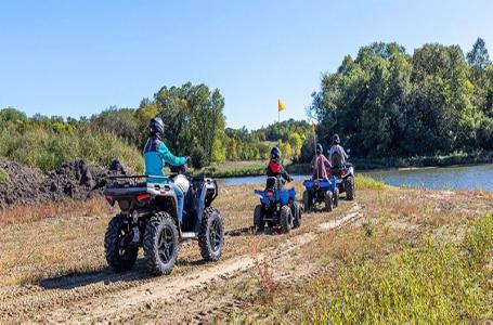 2025 Polaris OUTLAW 70 EFI - Photo 2