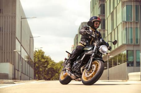2025 Kawasaki Z650RS ABS - Photo 3
