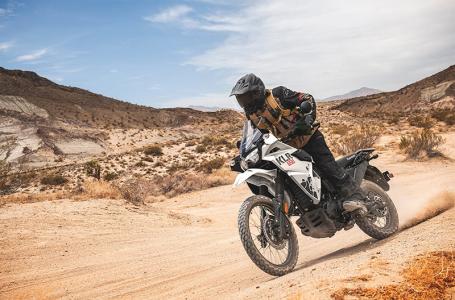 2025 Kawasaki KL650FSFNN - Photo 3