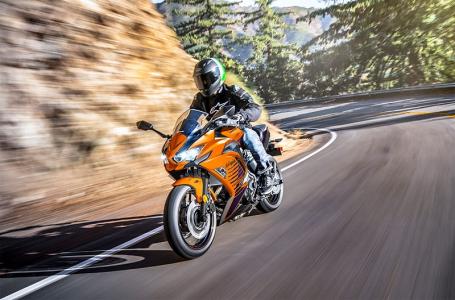 2025 Kawasaki Ninja® 650 - Photo 3