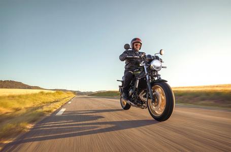 2025 Kawasaki Z650RS ABS - Photo 2