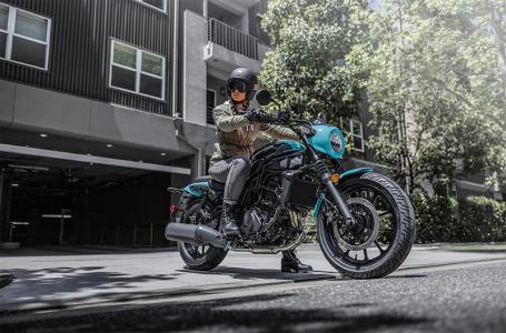 2025 Kawasaki Eliminator® SE ABS - Phantom Blue / Ebony - Photo 10