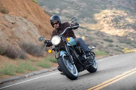 2025 Kawasaki Vulcan 900 Classic - Photo 16