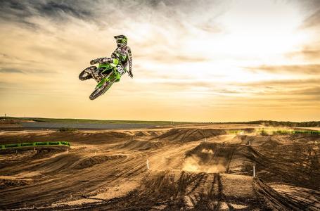 2025 Kawasaki KX™ 85 - Photo 18