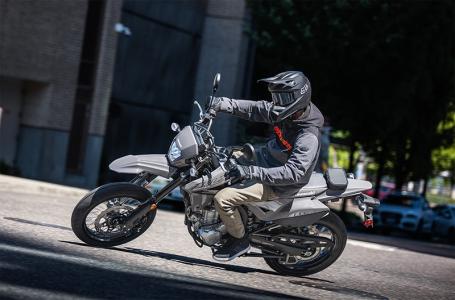 2025 Kawasaki KLX® 300SM - Photo 7