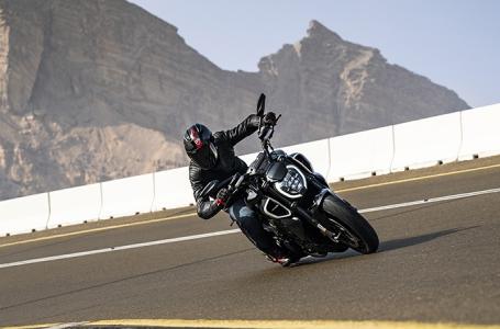 2025 Ducati Diavel V4 - Photo 6