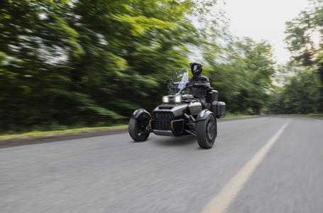 2025 Can-Am CANYON REDROCK - Photo 4