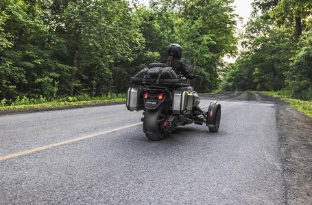 2025 Can-Am CANYON XT - Photo 7