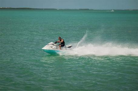 2025 Yamaha VX Cruiser HO - Photo 16