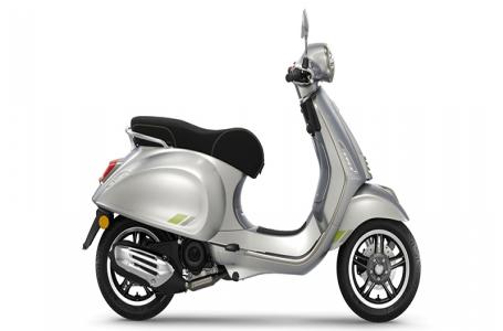 2025 Vespa Primavera Red 50