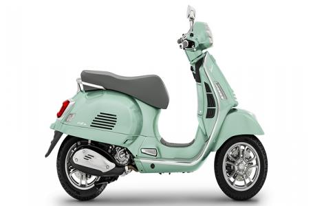 2025 Vespa GTS 310 - Photo 3