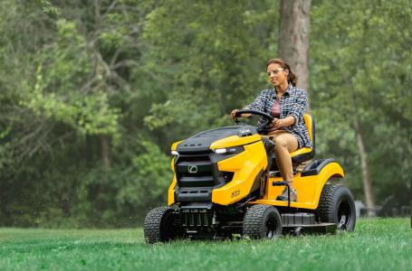 2025 Cub Cadet XT1 LT50 - Photo 11