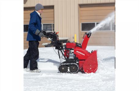 2025 Honda Power Equipment HSS928ATD - Photo 2
