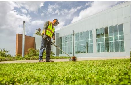 2025 STIHL KM 131 R - Photo 3