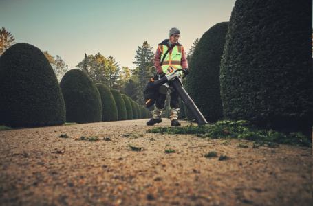 2025 STIHL SHA 140 - Photo 6