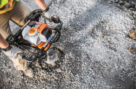 2025 STIHL BT131 EARTH AUGER DRILL - Photo 3