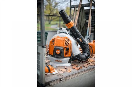 2025 STIHL BR 800 C-E - Photo 3