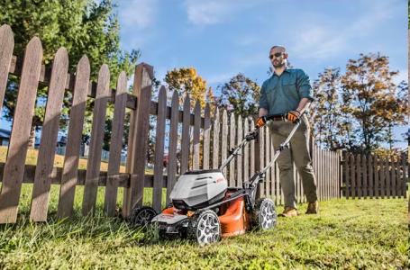 2025 STIHL RMA 348.0 - Photo 3
