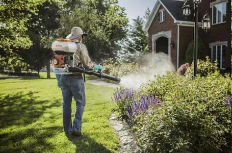 2025 STIHL SR200 BACKPACK SPRAYER - Photo 2