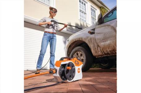 2025 STIHL REA60 PLUS PRESSURE WASHER KIT - Photo 2