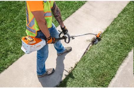 2025 STIHL KMA 135 R - Photo 2