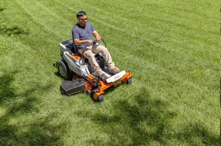2025 STIHL RZ142 - Photo 3