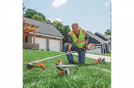 2025 STIHL KMA 135 R - Photo 8