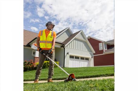 2025 STIHL FCA140 CORDLESS LAWN EDGER - Photo 4