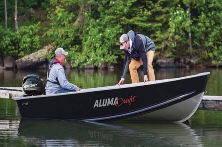 2025 Alumacraft V Series V16 Tiller-20" W/VGE FLOR