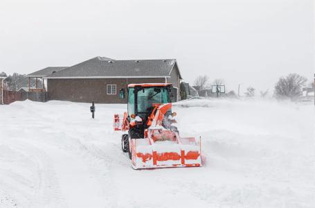 2025 Land Pride SBP1164 Snow Blower - Photo 8
