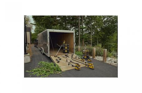 2025 DeWalt 60V MAX* 17 in. Brushless Attachment Capable String Trimmer Kit (DCST972X1) - Photo 10