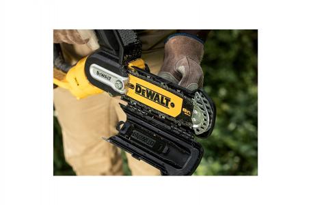 2025 DeWalt 20V MAX* 8 in. Brushless Cordless Pruning Chainsaw Kit with 3 Ah Battery (DCCS623L1) - Photo 19