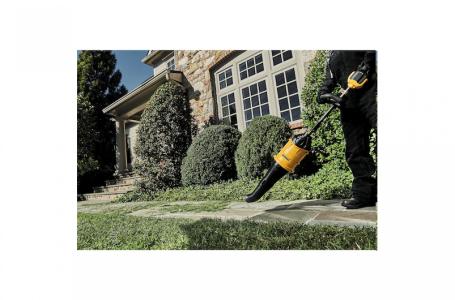 2025 DeWalt 60V MAX* 17 in. Brushless Attachment Capable String Trimmer (tool only) (DCST972B) - Photo 18