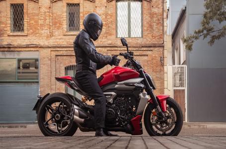 2026 Ducati XDiavel V4 - Photo 11