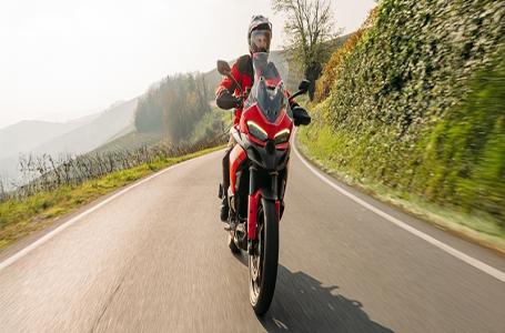 2026 Ducati Multistrada V2 - Photo 11