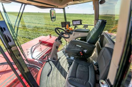 2025 Massey Ferguson WR235 Self-Propelled Windrower - Photo 3