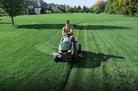 2025 EGO EGO TR6 LAWN TRACTOR (6) 6AH BATTERIES - Photo 6