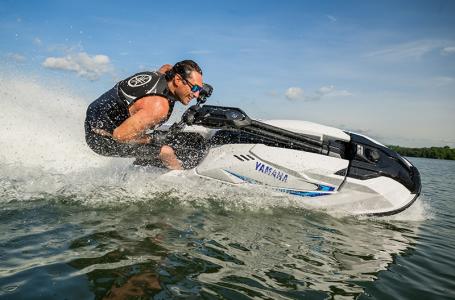 2026 Yamaha WaveRunner® Superjet - Photo 3