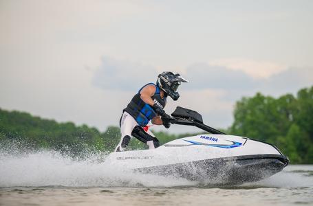 2026 Yamaha WaveRunner® Superjet - Photo 5