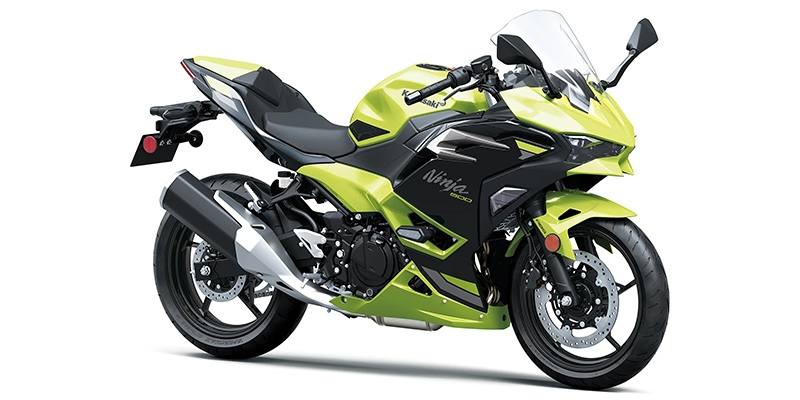 Street Bikes from Kawasaki Red-Line Power Craft Ltd. Grande