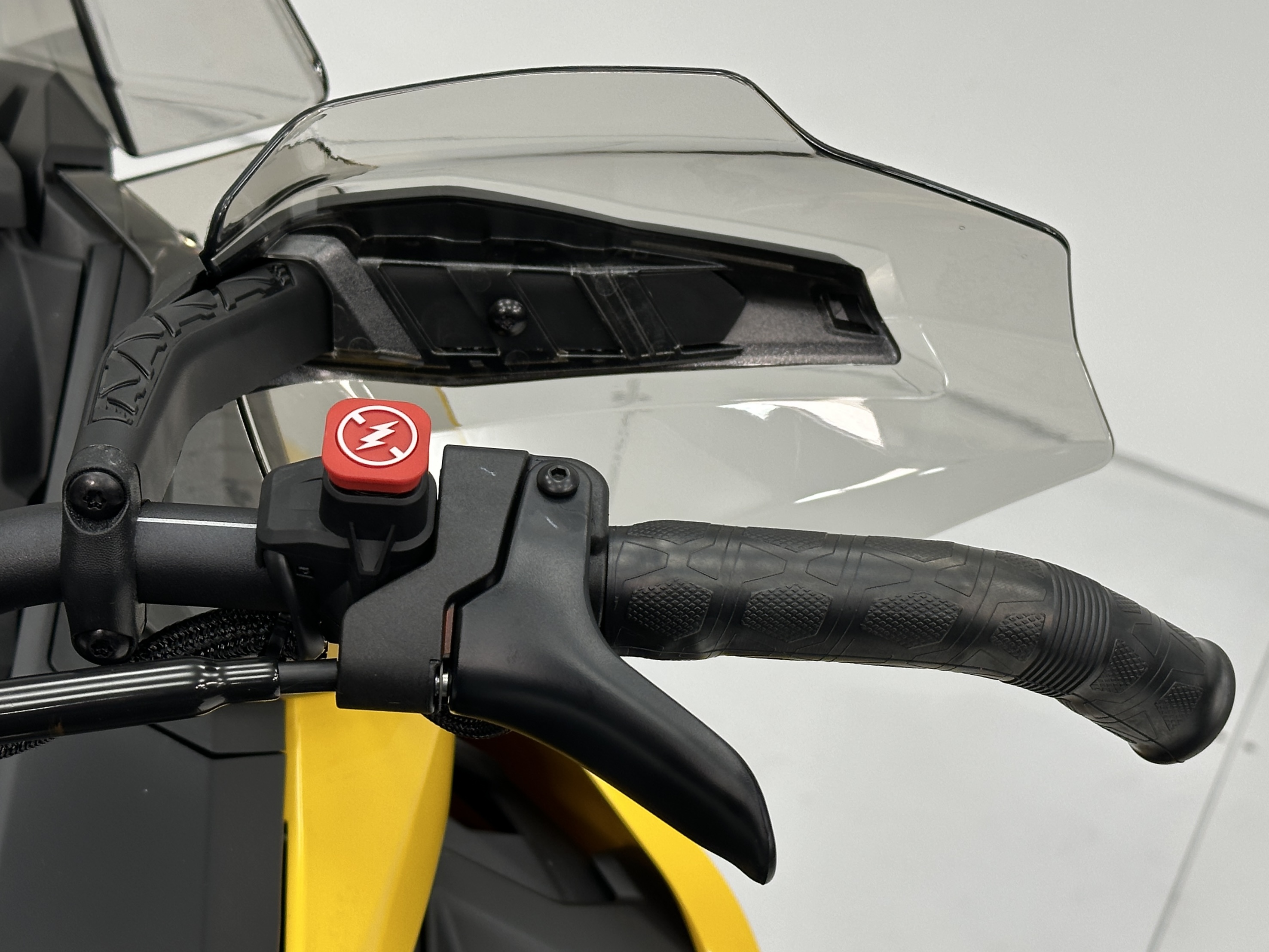 2025 Ski-Doo MXZ ADRENALINE 137 850 E-TEC RipSaw 1.25" E.S. - Photo 8