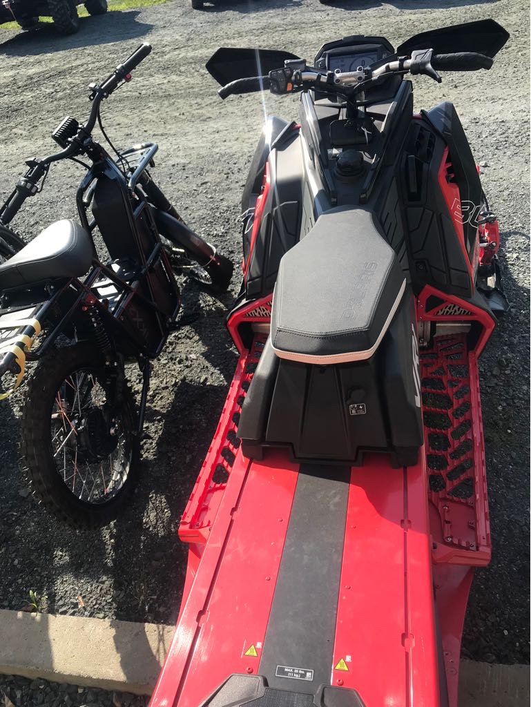 2023 Polaris 850 Boost 137 - Photo 9