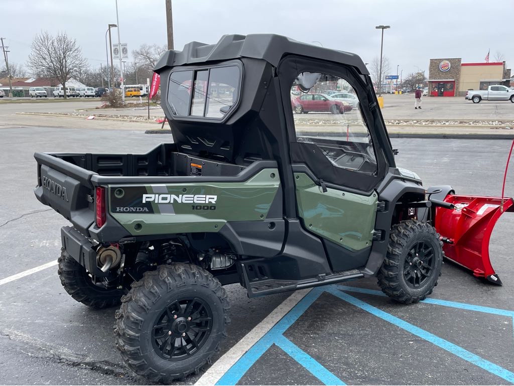 2022 Honda Pioneer 1000 Deluxe for Sale